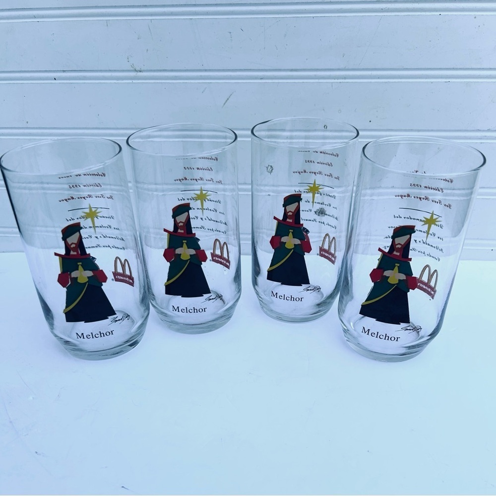 McDonald’s Mechor Christmas Magi Glasses